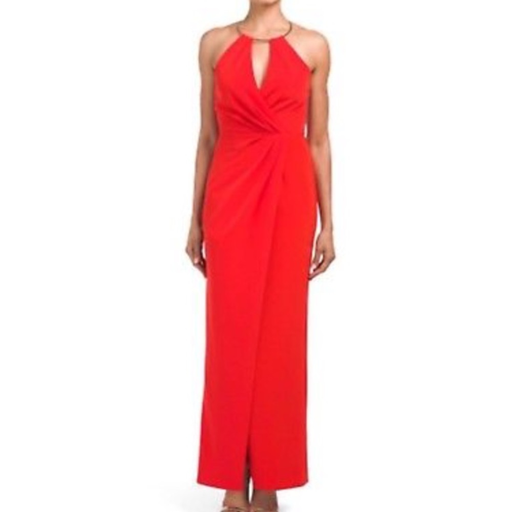 FORMAL HALTER DRESS💫